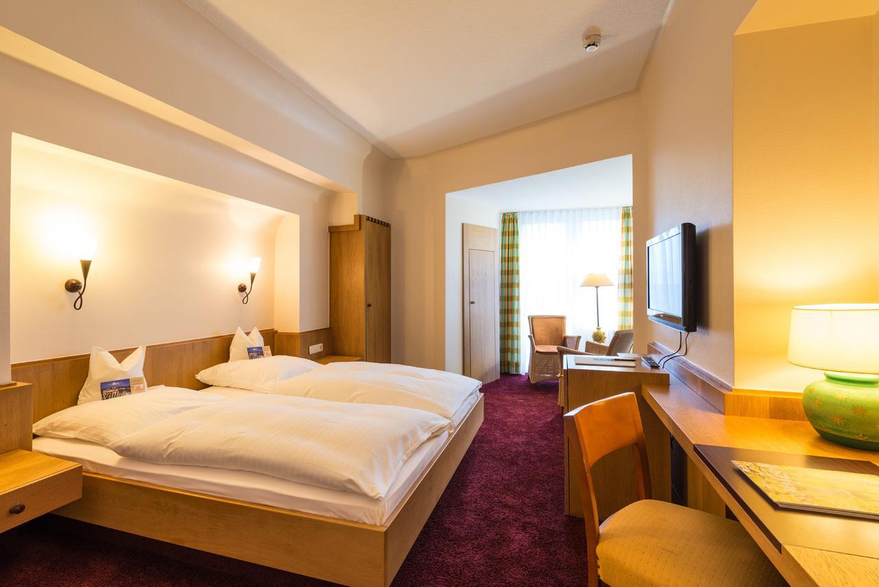 Hotel Heinz Höhr-Grenzhausen Εξωτερικό φωτογραφία