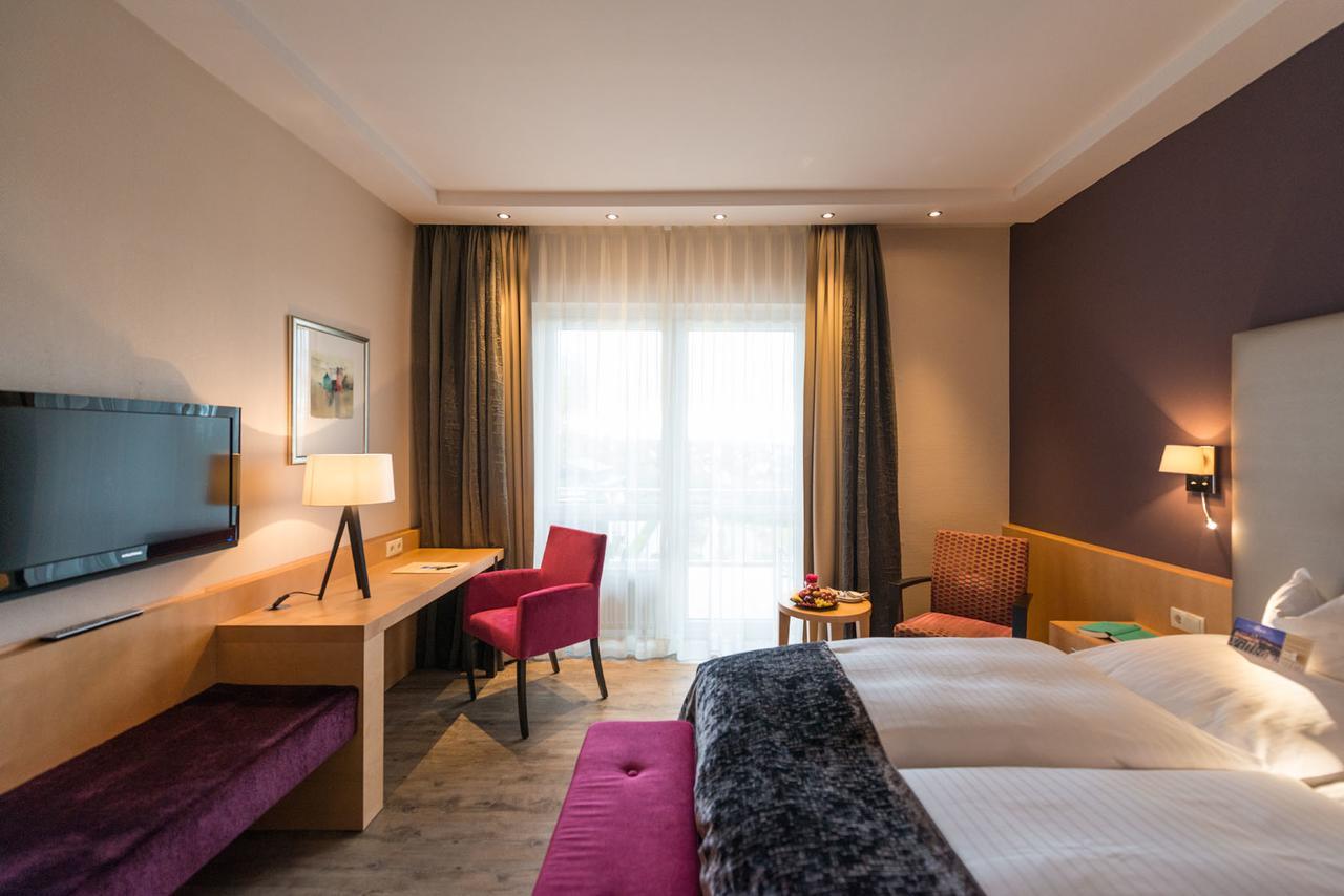 Hotel Heinz Höhr-Grenzhausen Εξωτερικό φωτογραφία