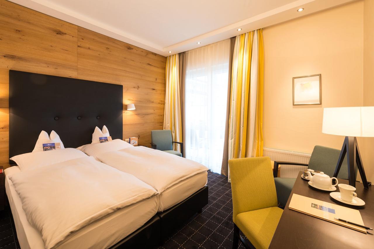 Hotel Heinz Höhr-Grenzhausen Εξωτερικό φωτογραφία