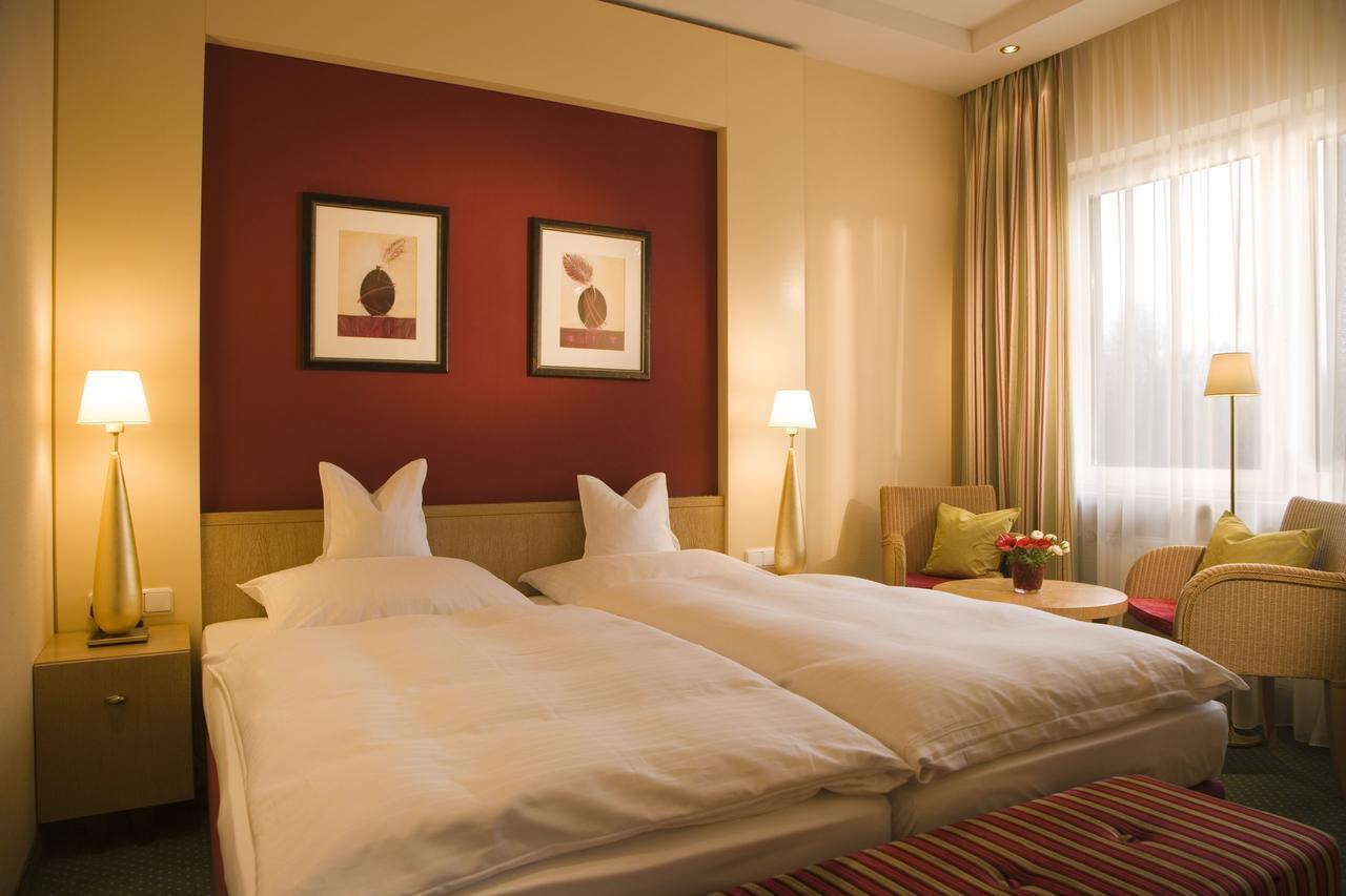 Hotel Heinz Höhr-Grenzhausen Εξωτερικό φωτογραφία